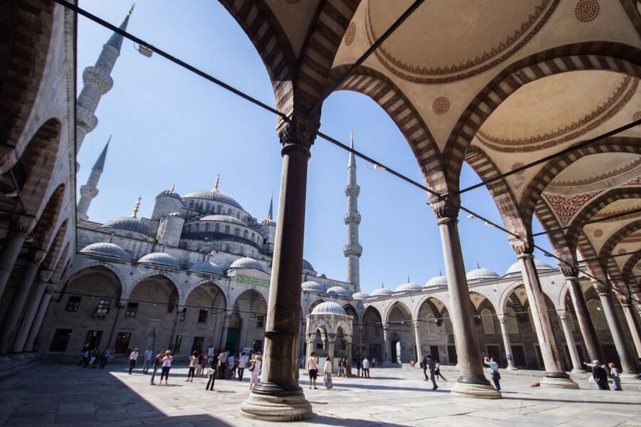 Istanbul Classics Tour - How the Sultanahmet route keeps your morning efficient