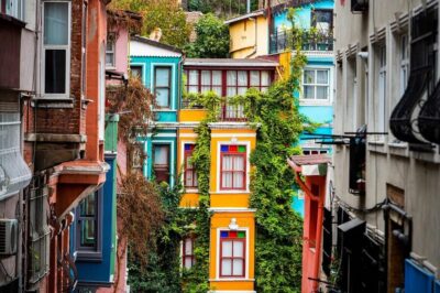 Colorful Fener & Balat Walking Tour w/Expert Guide