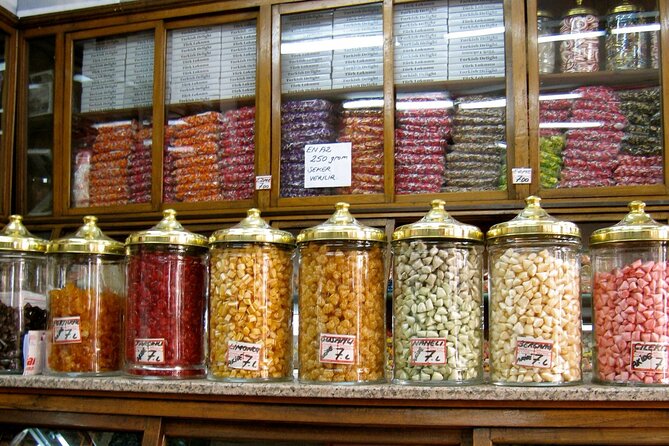 Istanbul Culinary Secrets of the Old City - Entering the Eminonu start point, then heading straight to Fatih