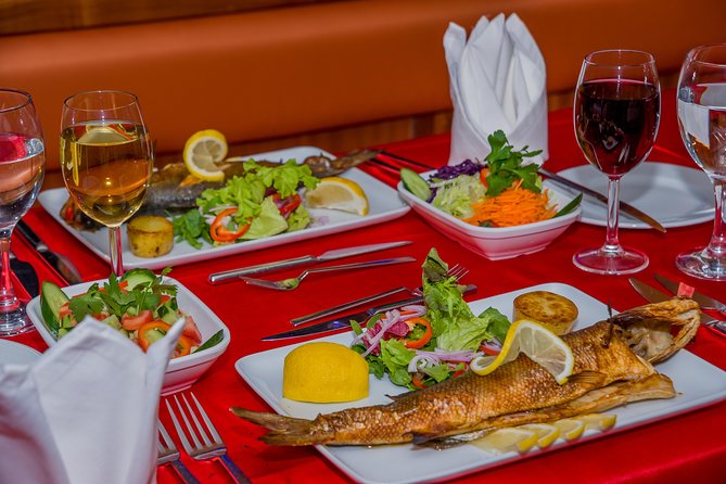 ISTANBUL: Dinner Cruise On The Bosphorus with Turkish night show - Pickup, seating, and how to avoid the usual Istanbul headaches