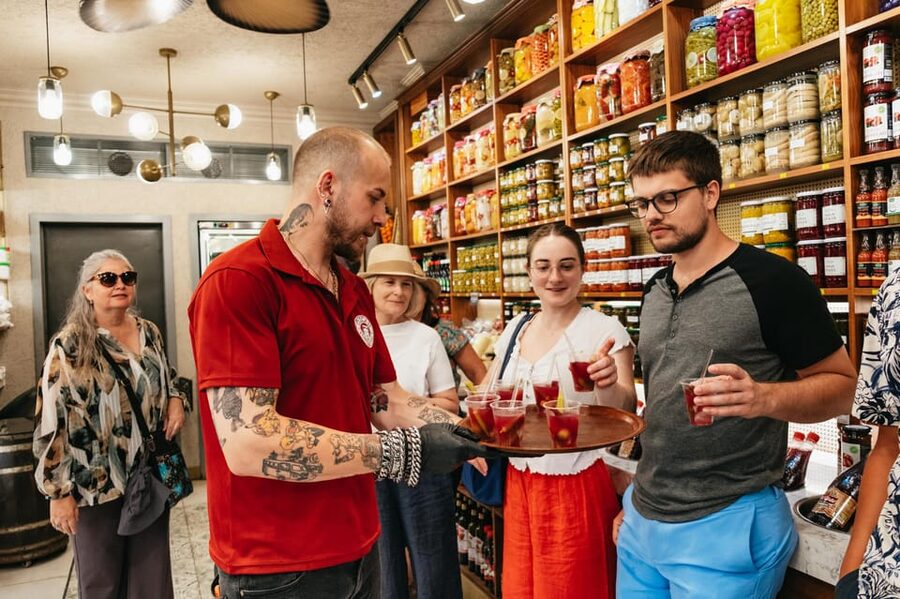 Istanbul: European and Asian Side Guided Foodie Walking Tour - Kadıköy Çarşı lunch: where the day turns from sampling to proper satisfaction