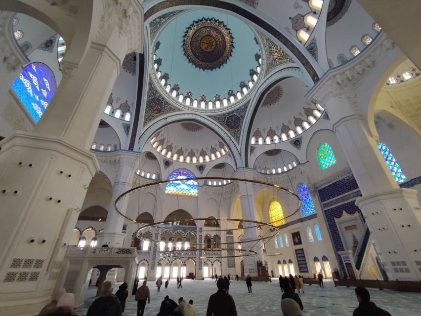 Istanbul: Explore 2 Continents of Bosphorus in One Day Lunch - Çamlıca Hill and Çamlıca Mosque: the best payoff for the climb