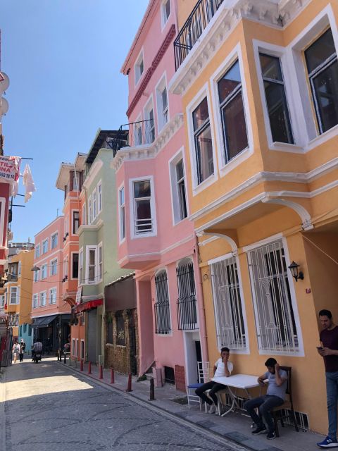 Istanbul: Fener, Balat, Old Greek and Jewish Quarter Tour - A 3-hour Fener and Balat plan that avoids the main Istanbul script