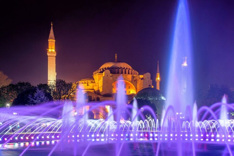 Istanbul: Full-Day Highlights Tour with Guide and Lunch - Blue Mosque: The 6-Minaret Skyline Shot and the Inside Rules