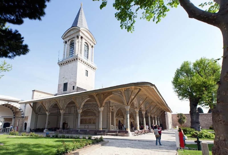 Istanbul: Full Day Private Guided Tour for Iconic Landmarks - Tickets, Skip-the-Line Priority, and What You Should Budget