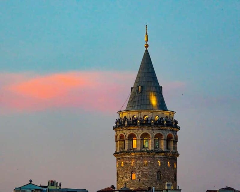 Istanbul: Galata Tower All-Day Entry Ticket with Audio Guide - QR code entry: smooth scan, but do not wait until the last minute