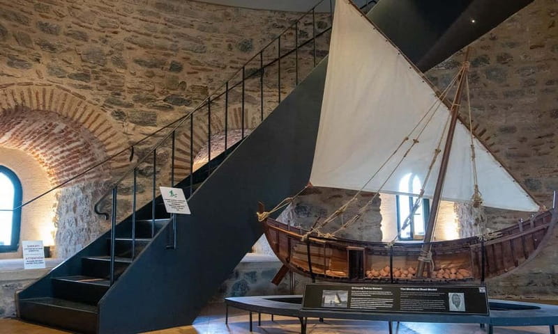 Istanbul: Galata Tower Skip-the-Line Ticket & Audio Guide - What to Expect at the Top: A Panoramic Istanbul Snapshot