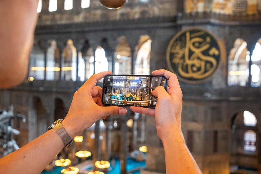 Istanbul: Hagia Sophia Tour with Optional Blue Mosque Tour - Skip-The-Ticket-Line Entry: What the 1-Hour Hagia Sophia Tour Actually Does