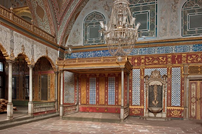Istanbul Heritage Tour - Incl. Lunch - Grand Bazaar break: real shopping time, plus the risk of pushy sales