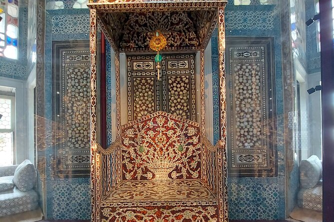 Istanbul Highlights! Blue Mosque, Hagia Sophia, Topkapı and More! - Grand Bazaar time: a taste, not a full conquest