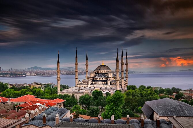 Istanbul Highlights: Guided Tour with Turkish Tea or Coffee - A 4-hour Old City hit list that still feels human