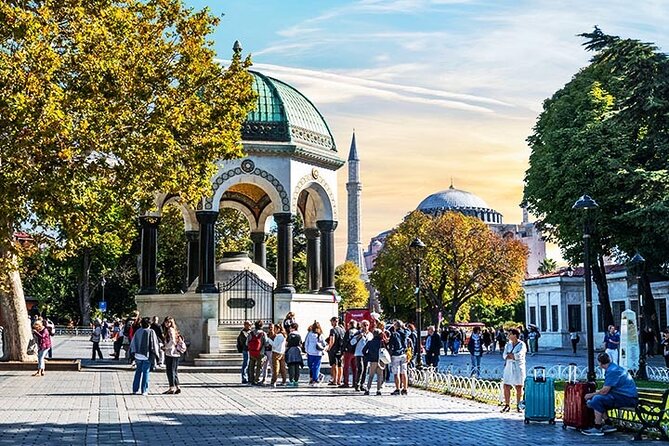 Istanbul Highlights: Half Day Morning Tour - Getting the most out of the walking pace and pickup timing