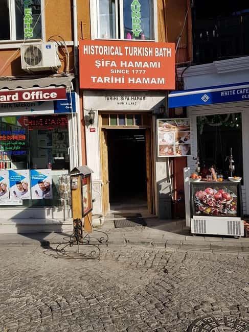 Istanbul: Historic Sifa Turkish Bath in Sultanahmet Square - Mixed-gender hammam access, handled with gender-matching therapists