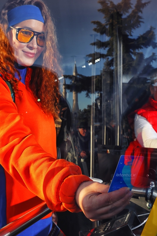 Istanbul: Hop-On-Hop-Off with Optional Audio Tour or Cruise - Where You Board at Sultanahmet Square (and why location matters)