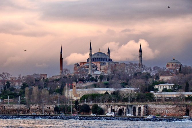 Istanbul Layover Tour: Private & Personalized with Transfers - Old Istanbul Classics: When Hagia Sophia and the Blue Mosque Fit the Plan