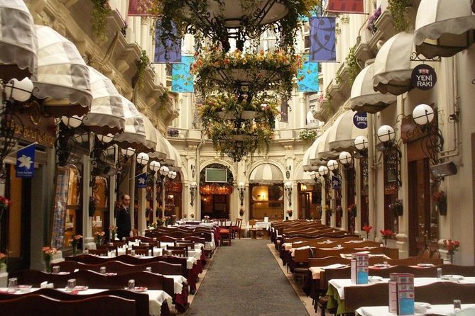 Istanbul Modern City - Galata & Pera & Taksim Guided Walking Tour - The walking pace, group size, and getting the most from your guide