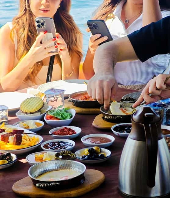 Istanbul: Morning Bosphorus Yacht Cruise w/Turkish Breakfast - Key highlights you’ll feel right away
