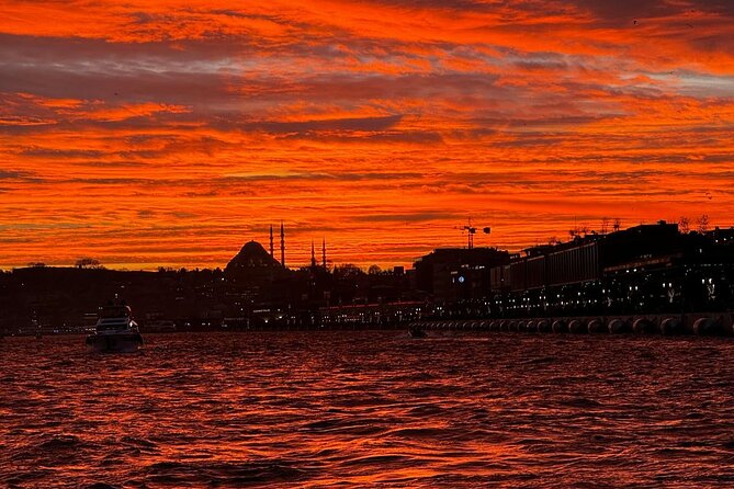 Istanbul Morning Old Town Tour or Afternoon with Bosphorus Cruise - Hagia Sophia: The One-Stop Feeling of Istanbul’s Power