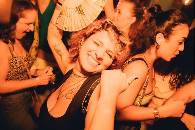 Istanbul Nightlife Pub Crawl: 4 Venues, 4 Shots - Group Size and Pace: What the “Max 150” Means in Practice