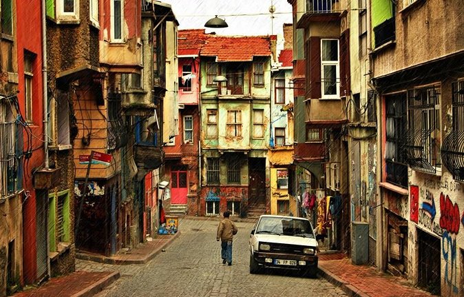 Istanbul Off the Beaten Path Tour with Guide, Lunch and Transfers - Starting in Karaköy: the day’s tone is set fast