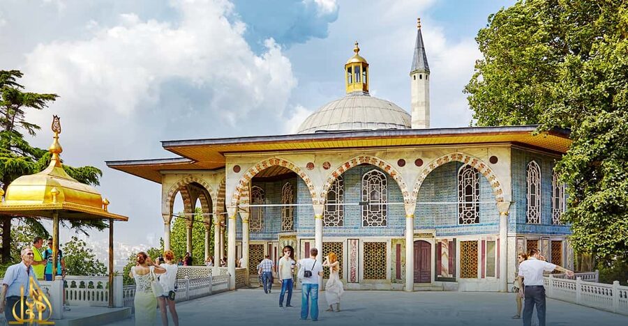 Istanbul: Old City Full-Day Tour -(Entry Fees Inculucing) - Pickup and the Coach Ride into the Old City