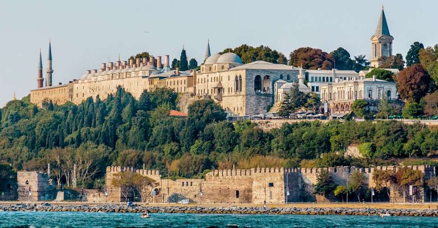 Istanbul: Old City Full-Day Tour with Lunch and Hotel Pickup - Price and time value of a 9-hour Old City circuit