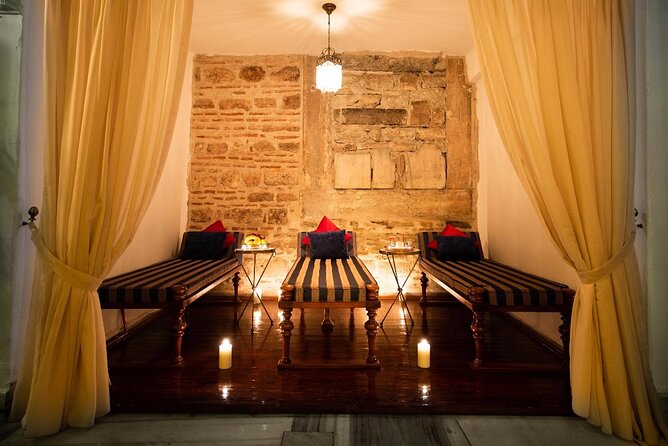 Istanbul Old City: Ottoman Hamam Experience with Foam Massage - Privacy and Comfort: Men and Women, Same-Sex Attendants