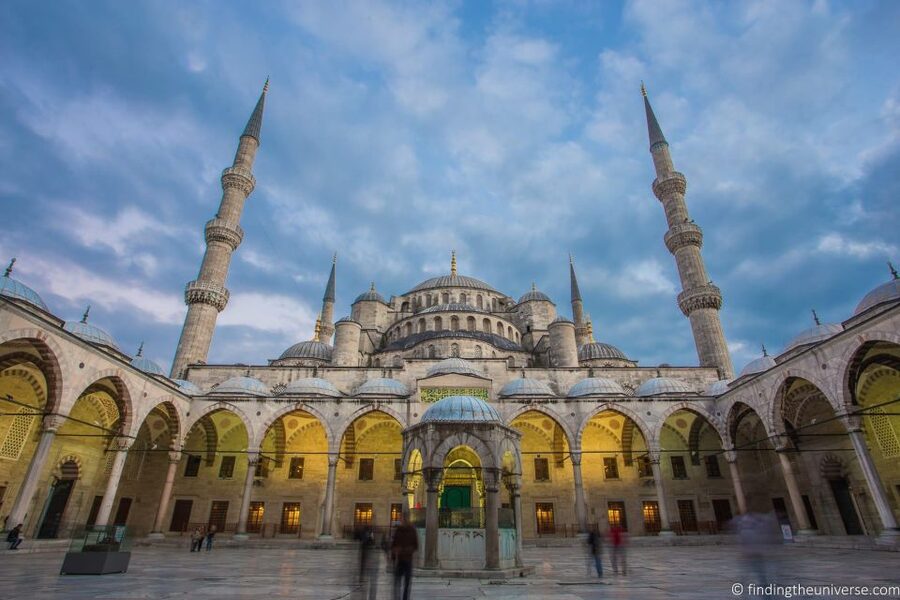 Istanbul: Old City Tour and Luxury Sunset Bosphorus Cruise - Bosphorus waterfront stops and postcard views, from palaces to fortresses