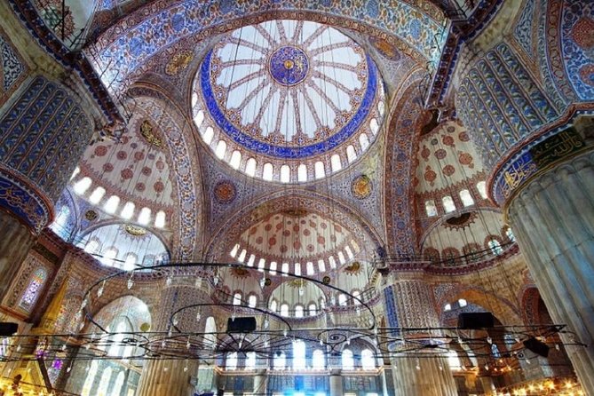 Istanbul Ottoman Tour: Topkapi Palace and Blue Mosque - Hagia Irene Museum and the German Fountain: quick context, real character
