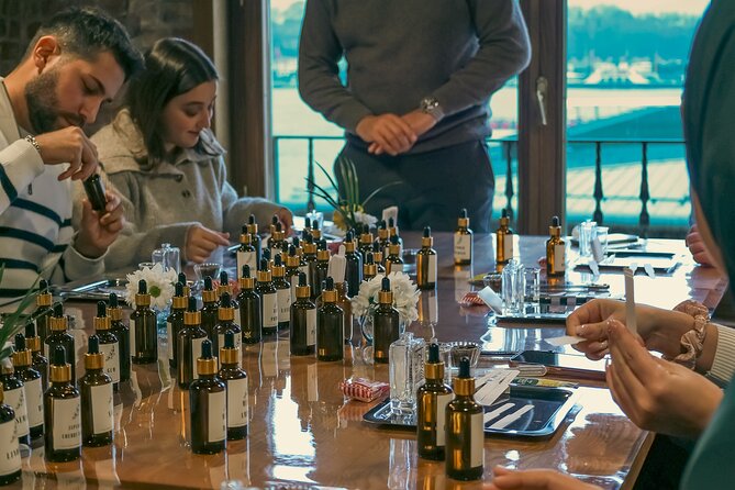 Istanbul Perfume Making Workshop with Bosphorus View - Tea, Turkish coffee, and sweet breaks that keep the workshop enjoyable