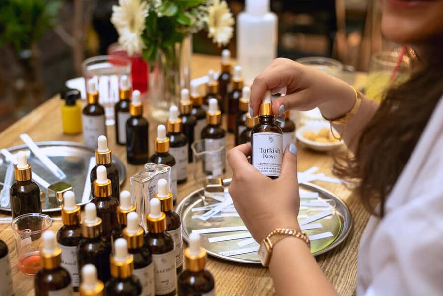 Istanbul: Perfume Workshop at Old Wooden Mansion, 80+ Oils - Where to Meet in Sirkeci at Merhaba Pastaneleri