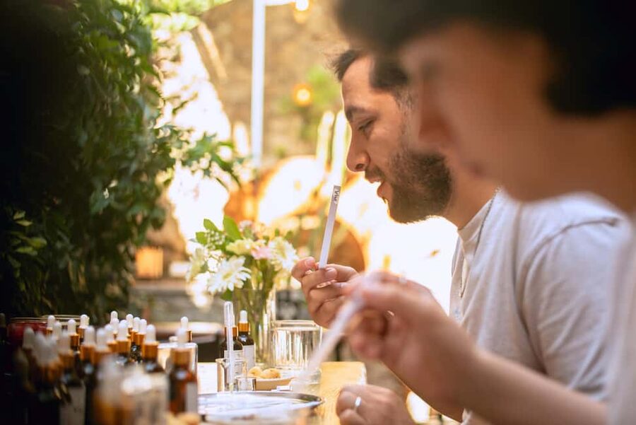 Istanbul: Perfume Workshop at Old Wooden Mansion, 80+ Oils - 80+ Oils: How to Choose Notes That Match Your Style