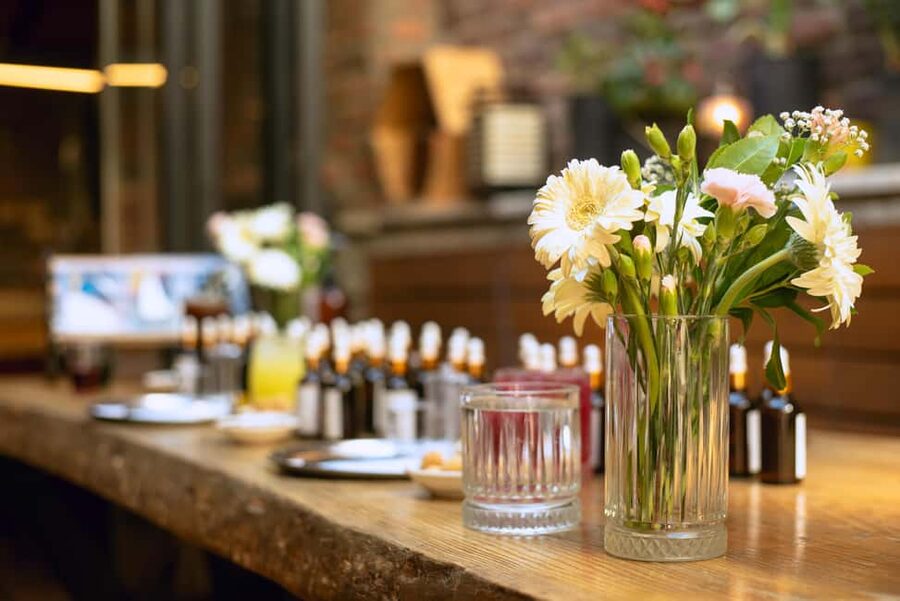 Istanbul: Perfume Workshop at Old Wooden Mansion, 80+ Oils - Tea, Coffee, Cookies, and the Cozy Atelier Pace