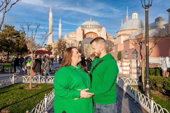 Istanbul Photoshoot Private Tour - Blue Mosque time: clean lines, softer portraits