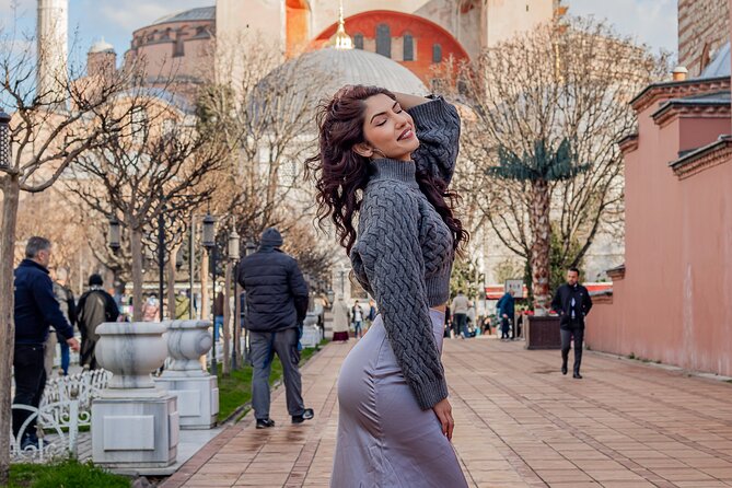 Istanbul Photoshoot Private Tour - Price and value: $90.11 per group for up to 8