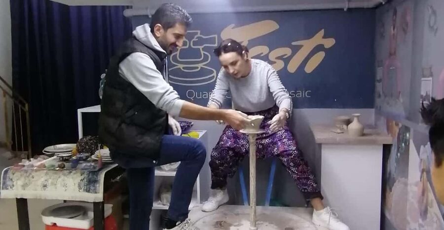 Istanbul: Pottery Workshop - Wheel time and instructor help: how much you get