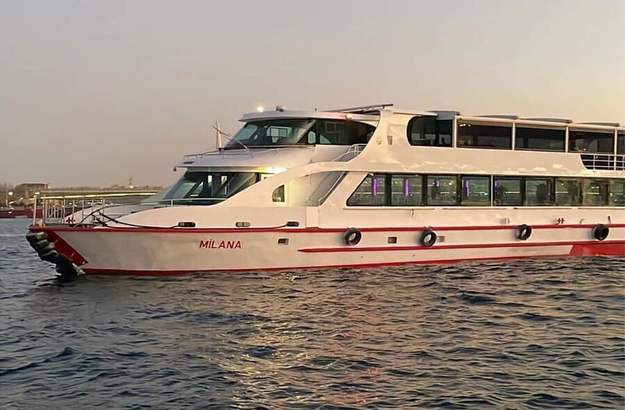 Istanbul Princes Islands Tour by Private Boat Pickup & Lunch - From Istanbul to the Princes Islands by Private Boat