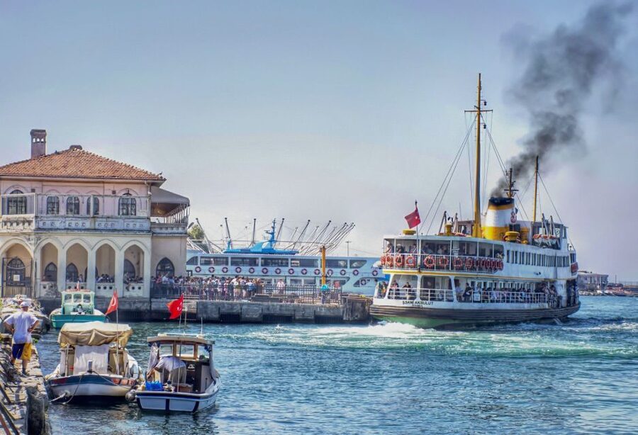 Istanbul: Princes' Islands Tour with Lunch and Transfers - Getting there smoothly: hotel pickup, bus ride, and boat check-in