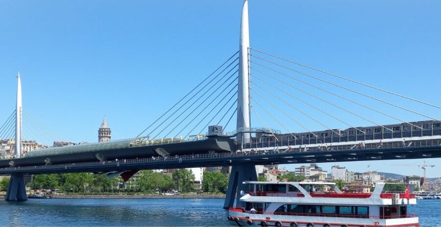 Istanbul: Private Bosphorus Cruise By Luxury Yacht - Dolmabahçe Palace From the Water, Where the City Looks Grand