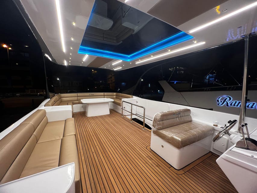 Istanbul: Private Bosphorus Yacht with Tour Guide and Snacks - Guides who turn landmarks into stories, not just names