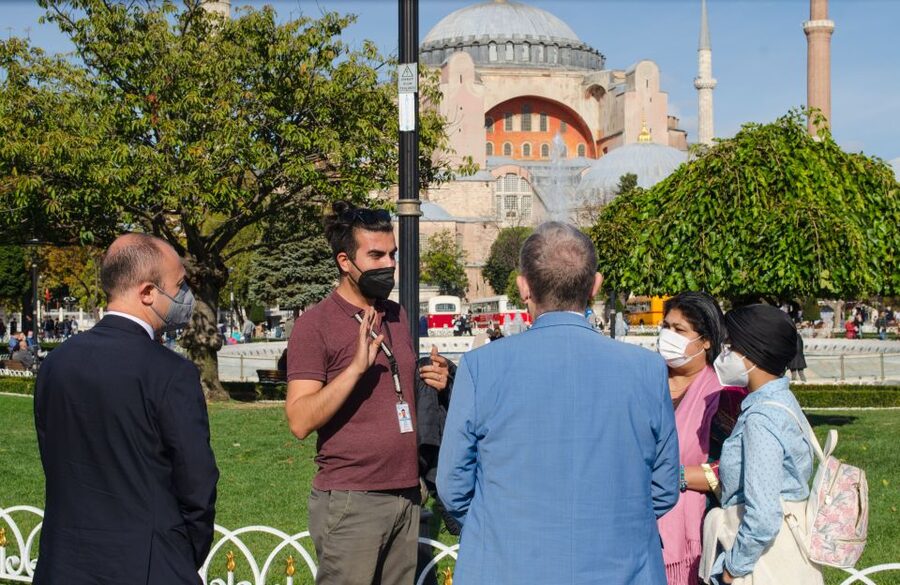 Istanbul: Private Full-Day Old City Highlights Tour - Topkapi Palace: where Ottoman power gets visual