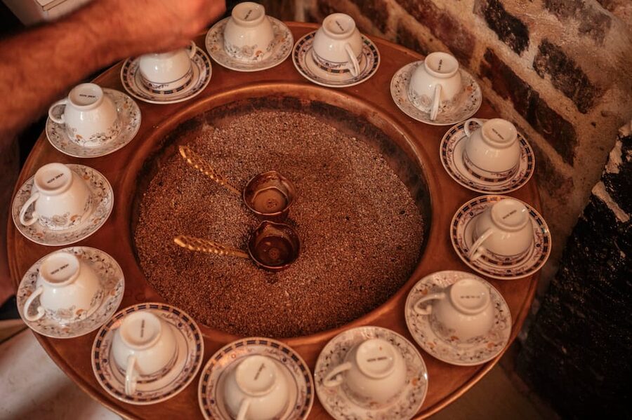Istanbul: Private Guided Food Tour with 10 Tastings - Vegetarian options: tell your guide early, then trust the menu