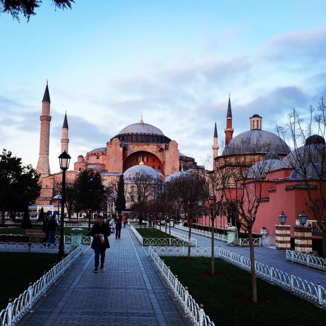 Istanbul: Private Guided Tour - Guides, Language, and How to Make the Day Flow