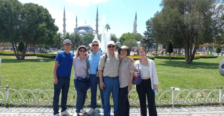 Istanbul: Private Guided Tour - Hagia Sophia and the Blue Mosque, Two Faces of One Story