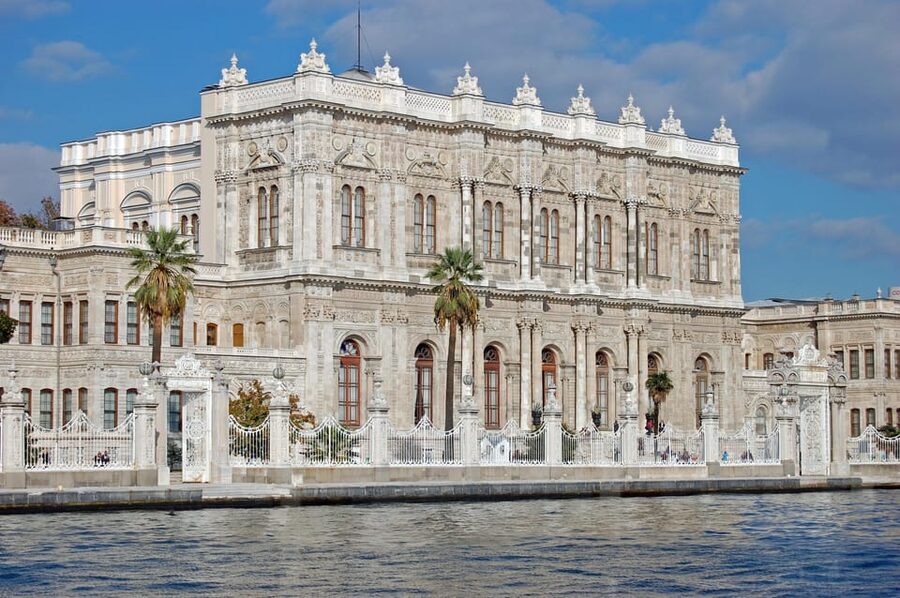 Istanbul: Private Old City Tour with Bosphorus Cruise - The Bosphorus cruise on a public ferry, and why that’s a win
