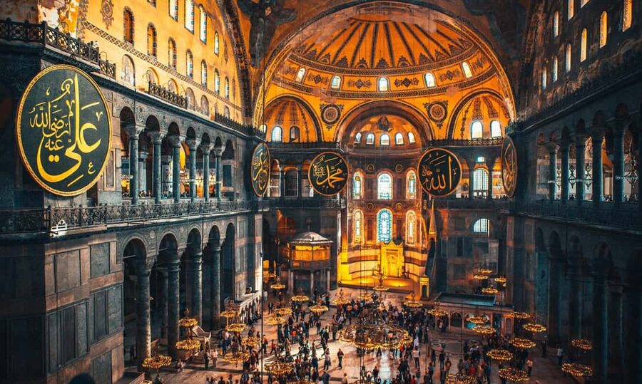 Istanbul: Private Sightseeing Tour in Multiple Languages - Key Points Worth Planning Around
