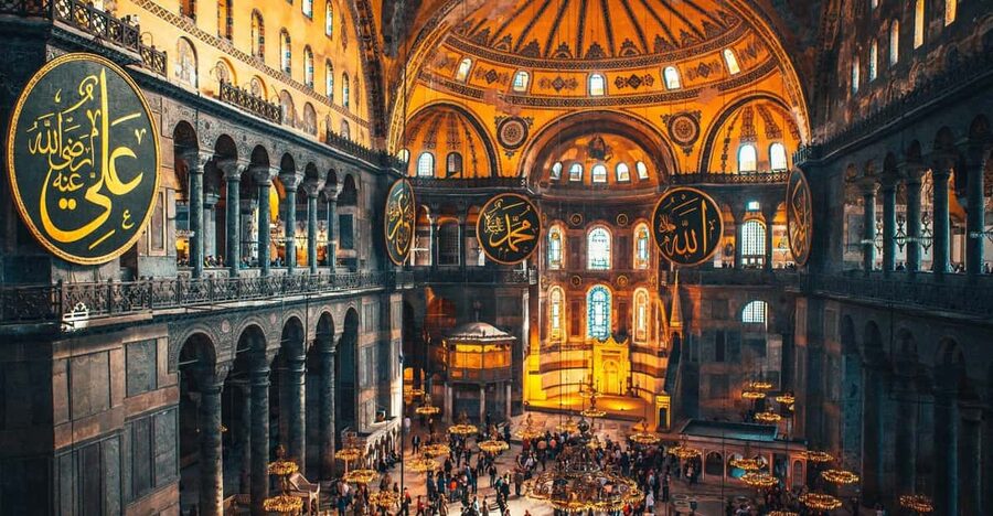 Istanbul: Private Sightseeing Tour in Multiple Languages - Hagia Sophia: 1500 Years in One Guided Hour
