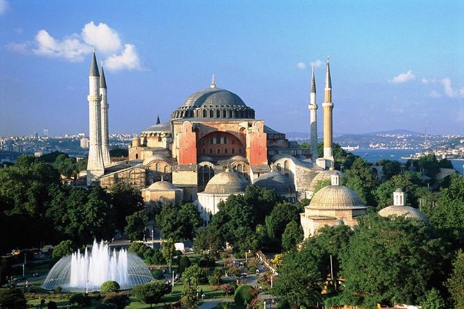Istanbul Private Tour Designed for Layover Flight, Transfer incl. - Spice Market and shopping stops that do not eat your whole day
