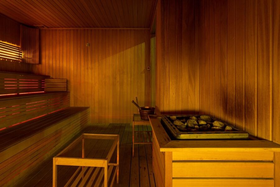 Istanbul: Private Turkish Bath, Massage, and Pool in Taksim - The Star Treatment: 30-Minute Foaming and Scrubbing