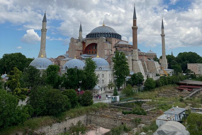 Istanbul Private Walking Highlights Tour - The real value: a guide who prevents wasted time